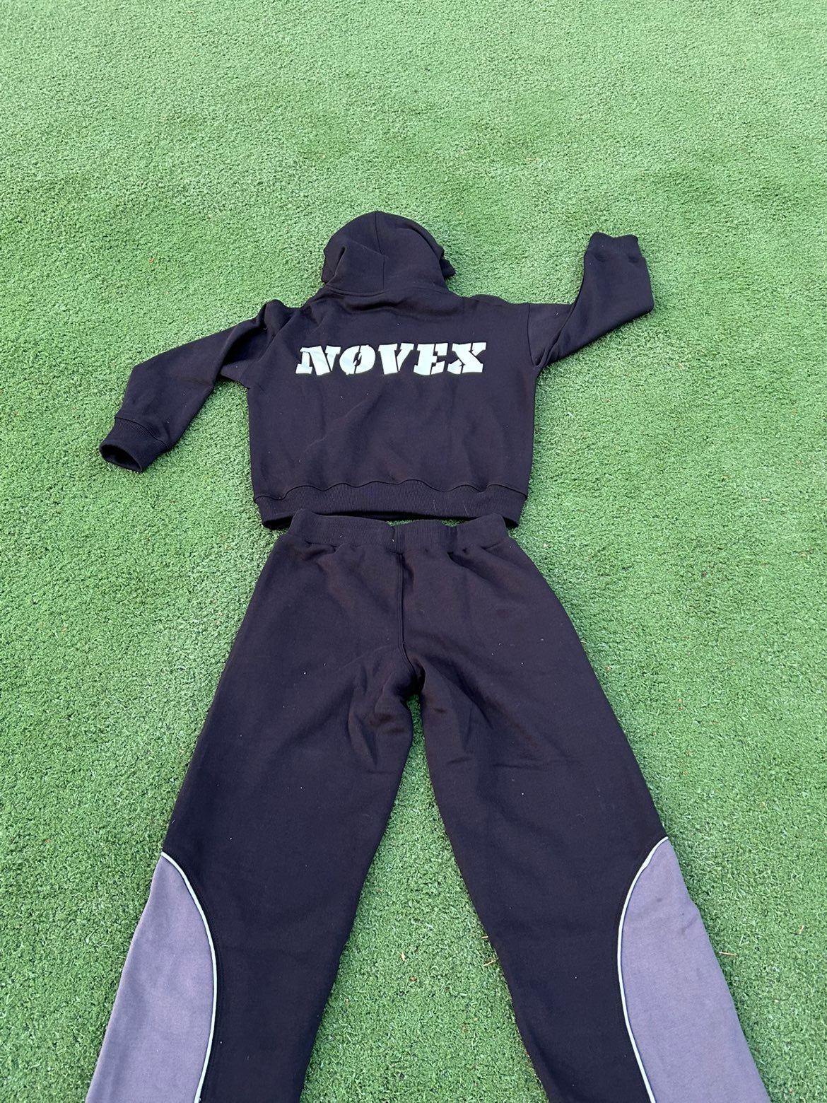 NØVEX BLACK DREAM JOGGEDRESS