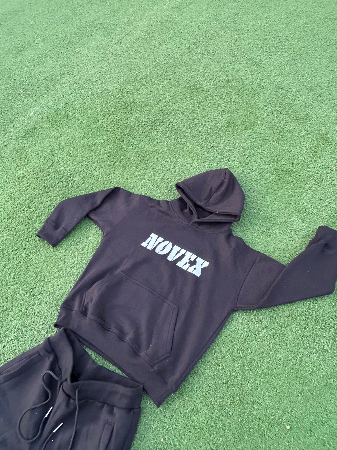 NØVEX BLACK DREAM JOGGEDRESS